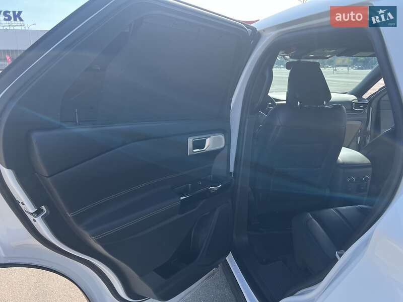 Позашляховик / Кросовер Ford Explorer 2019 в Києві