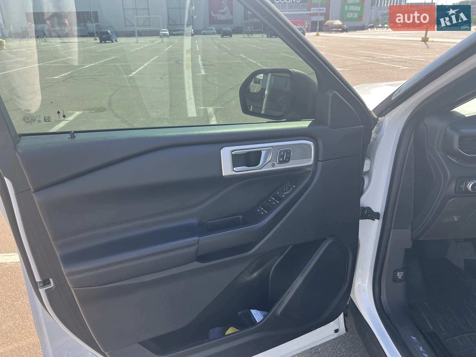 2019 Ford Explorer - мініатюра 14