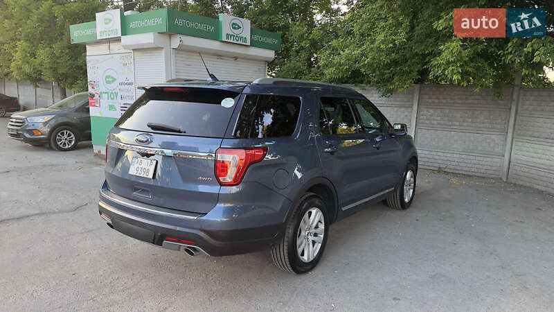 Внедорожник / Кроссовер Ford Explorer 2018 в Виннице