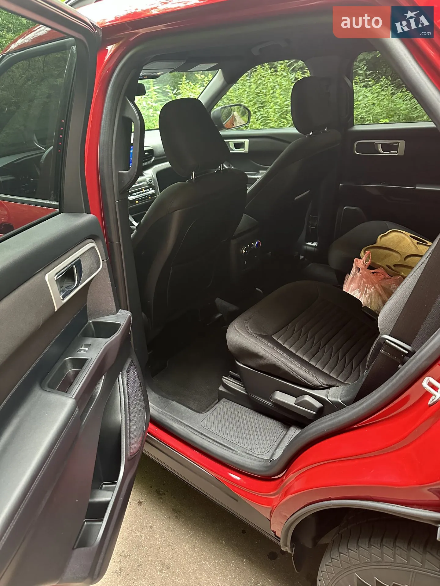2019 Ford Explorer - мініатюра 2