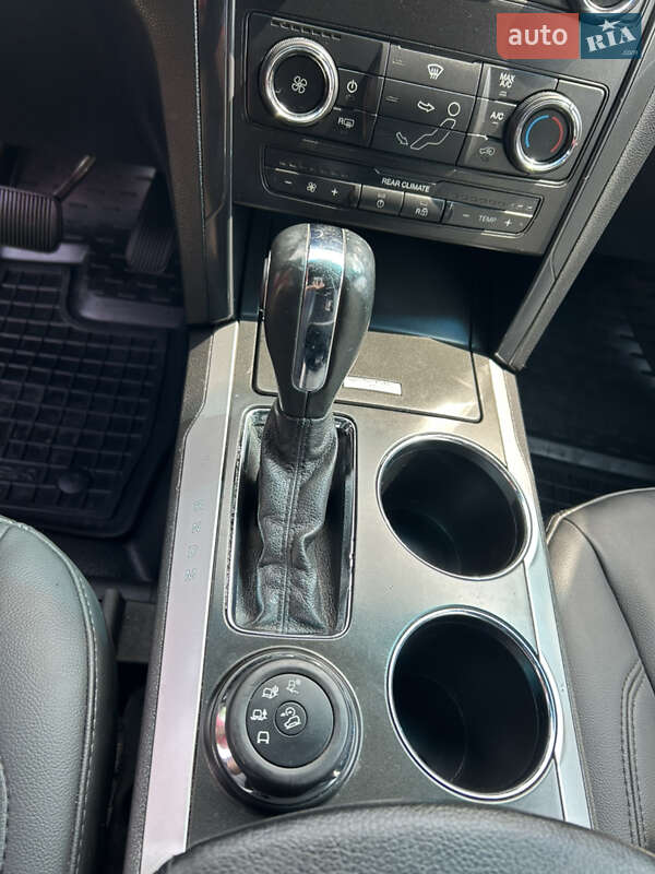 Внедорожник / Кроссовер Ford Explorer 2017 в Ровно