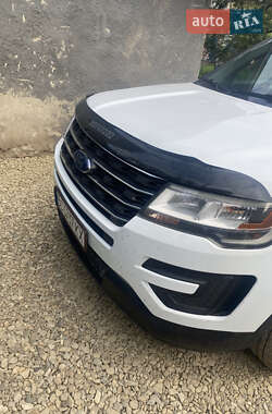 Внедорожник / Кроссовер Ford Explorer 2017 в Львове