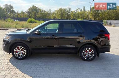 Внедорожник / Кроссовер Ford Explorer 2017 в Кривом Роге
