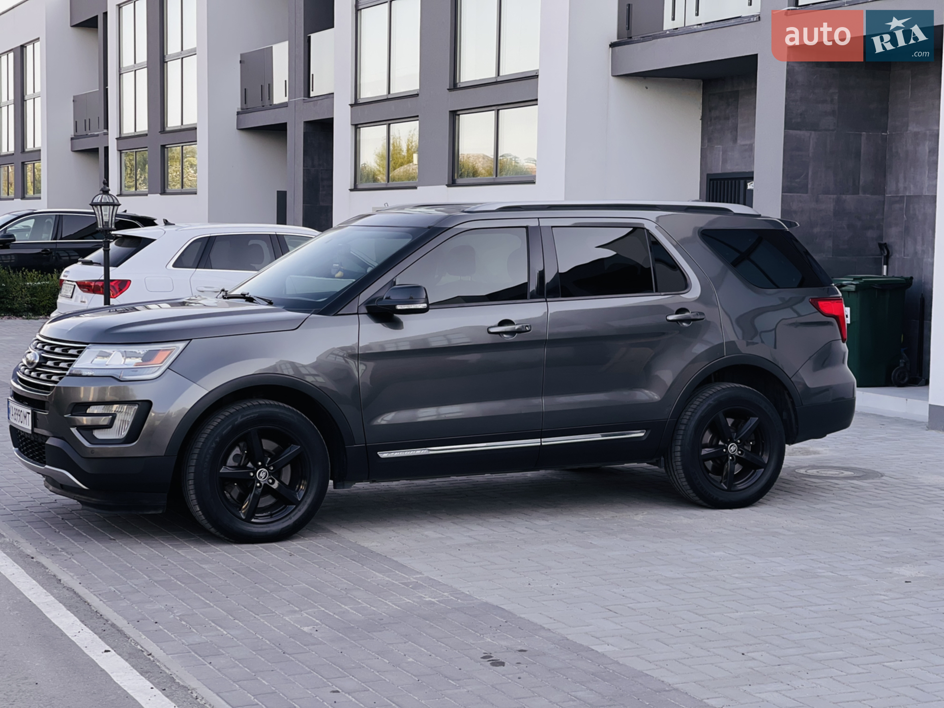 2016 Ford Explorer - мініатюра 3