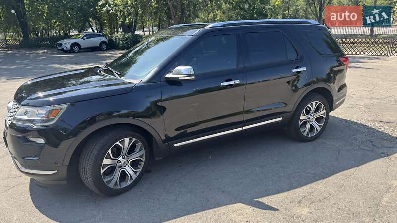 Позашляховик / Кросовер Ford Explorer 2018 в Дніпрі