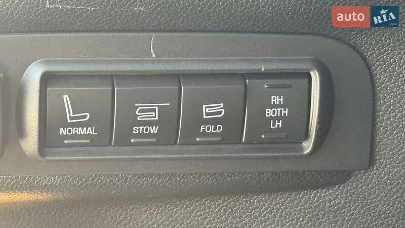 Позашляховик / Кросовер Ford Explorer 2018 в Дніпрі