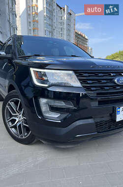 Внедорожник / Кроссовер Ford Explorer 2016 в Ивано-Франковске