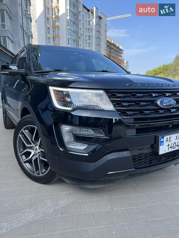 Позашляховик / Кросовер Ford Explorer 2016 в Івано-Франківську