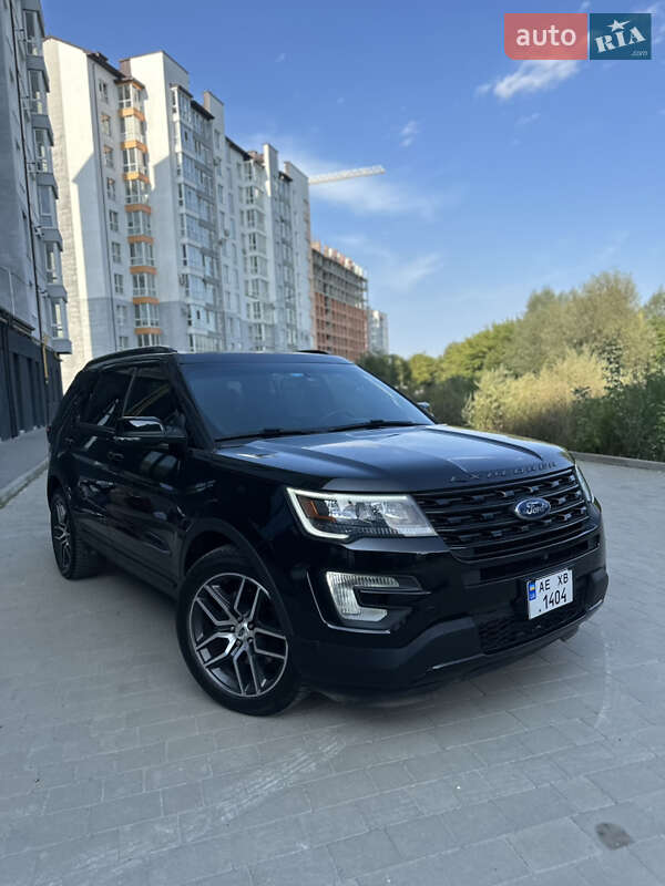 Позашляховик / Кросовер Ford Explorer 2016 в Івано-Франківську
