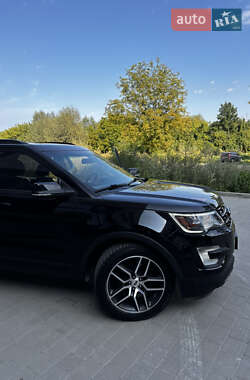Внедорожник / Кроссовер Ford Explorer 2016 в Ивано-Франковске