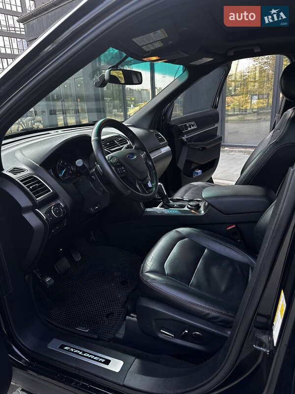 Внедорожник / Кроссовер Ford Explorer 2016 в Ивано-Франковске фото 79 Внедорожник / Кроссовер Ford Explorer 2016 в Ивано-Франковске