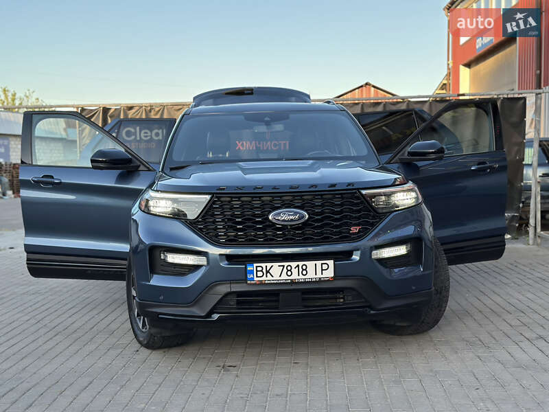 Позашляховик / Кросовер Ford Explorer 2019 в Рівному
