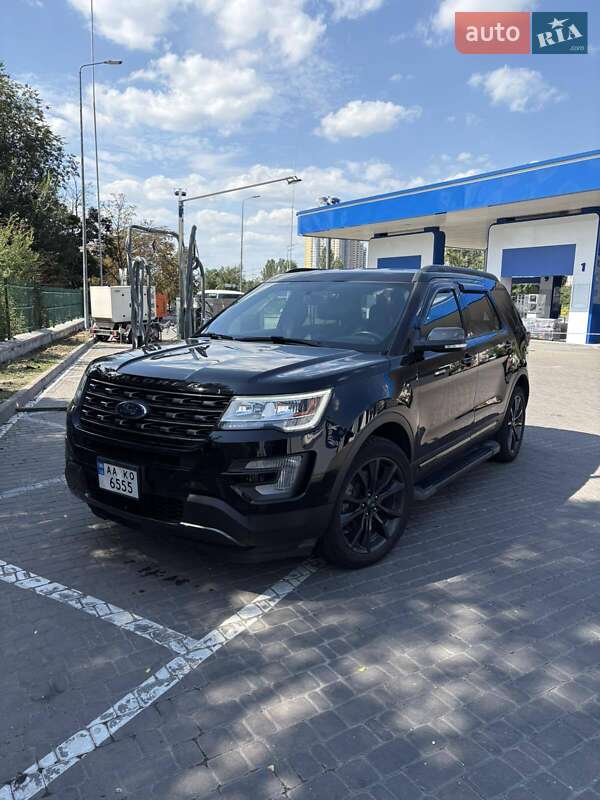 Позашляховик / Кросовер Ford Explorer 2017 в Києві фото Позашляховик / Кросовер Ford Explorer 2017 в Києві