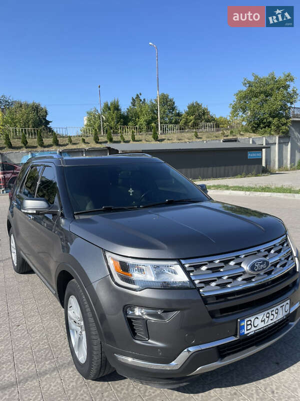 Внедорожник / Кроссовер Ford Explorer 2018 в Львове