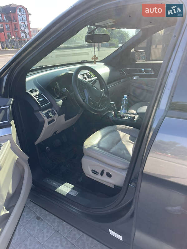 Внедорожник / Кроссовер Ford Explorer 2018 в Львове