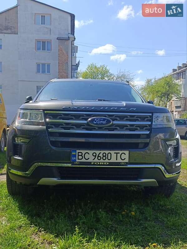 Ford Explorer 2019