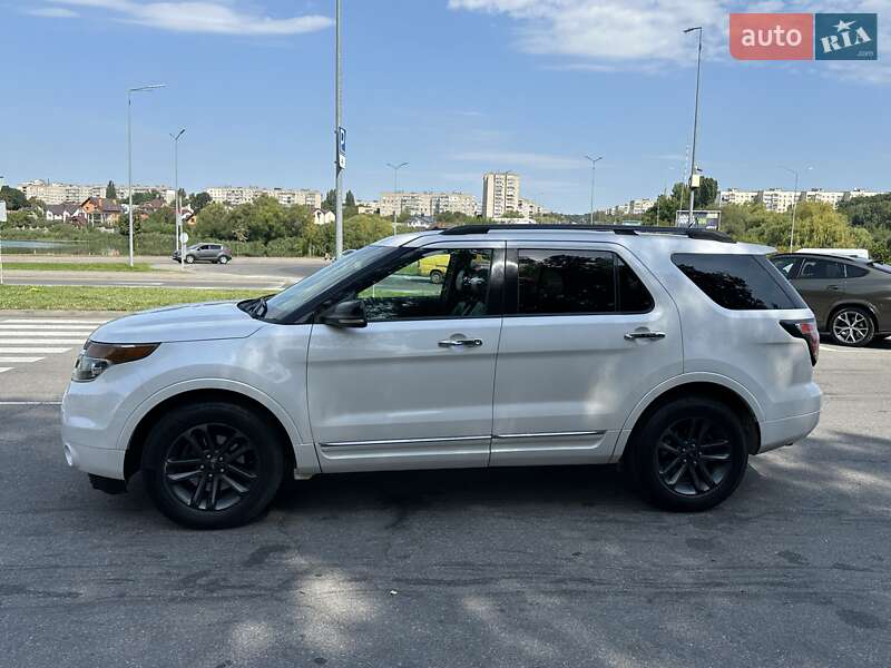 Позашляховик / Кросовер Ford Explorer 2011 в Вінниці