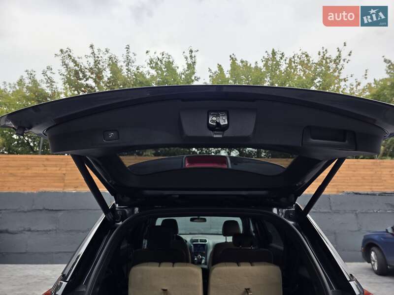 Внедорожник / Кроссовер Ford Explorer 2016 в Киеве