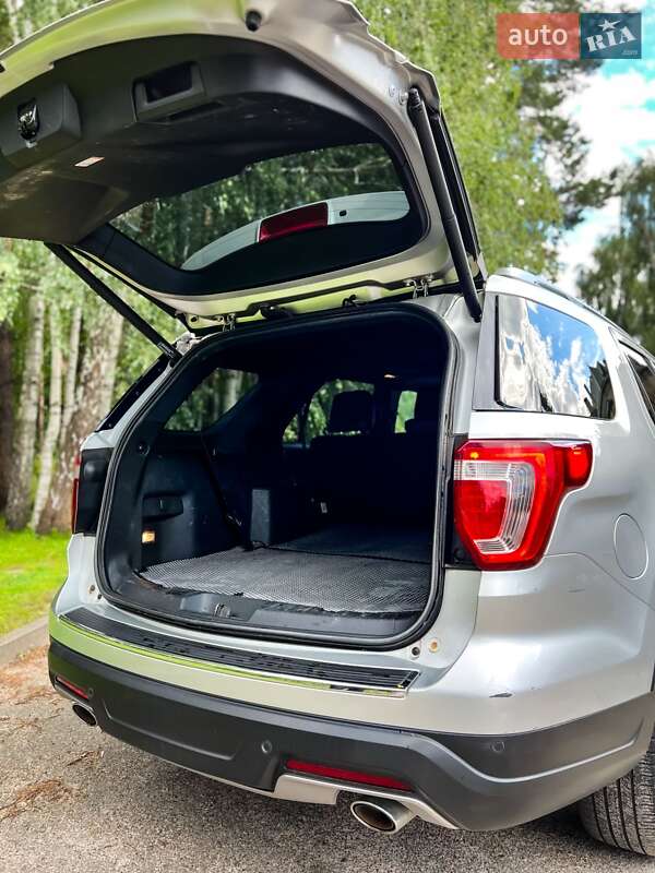 Внедорожник / Кроссовер Ford Explorer 2018 в Киеве