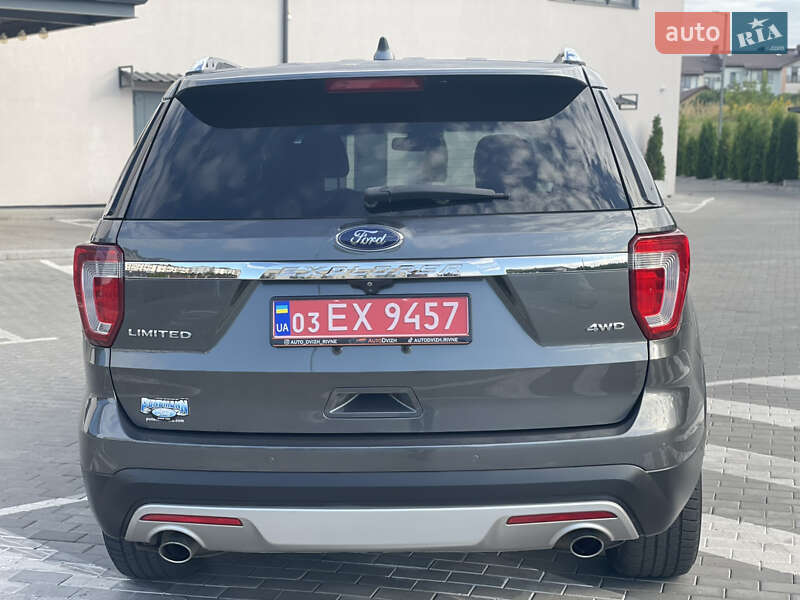 Позашляховик / Кросовер Ford Explorer 2016 в Рівному