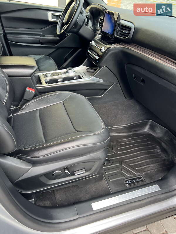 Внедорожник / Кроссовер Ford Explorer 2020 в Днепре