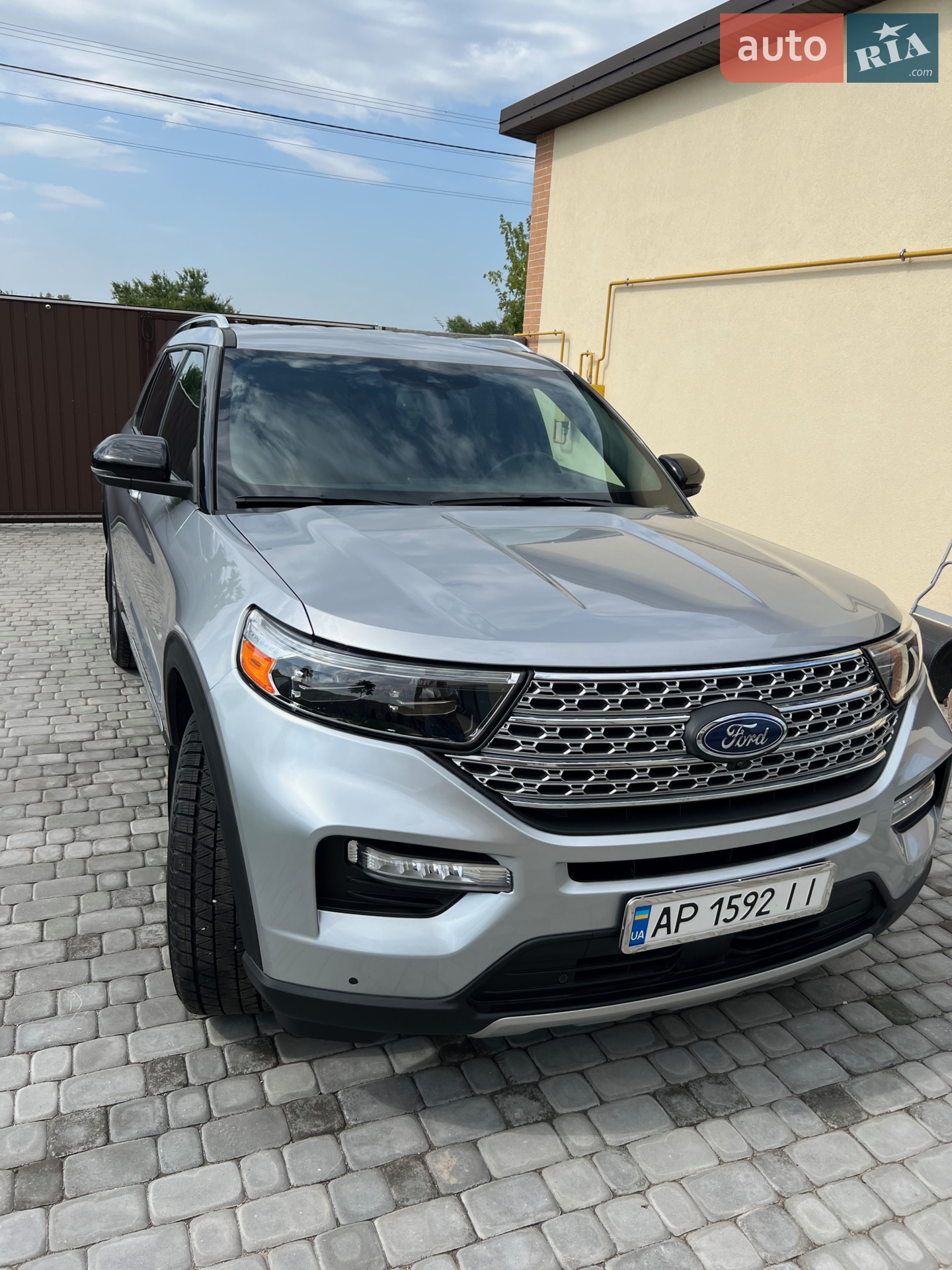 2020 Ford Explorer - мініатюра 10