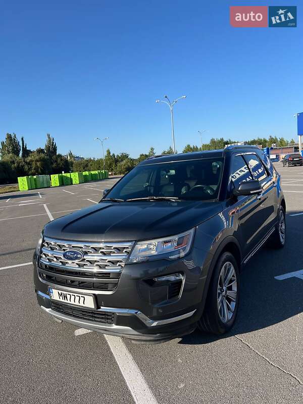 Позашляховик / Кросовер Ford Explorer 2018 в Кам'янець-Подільському