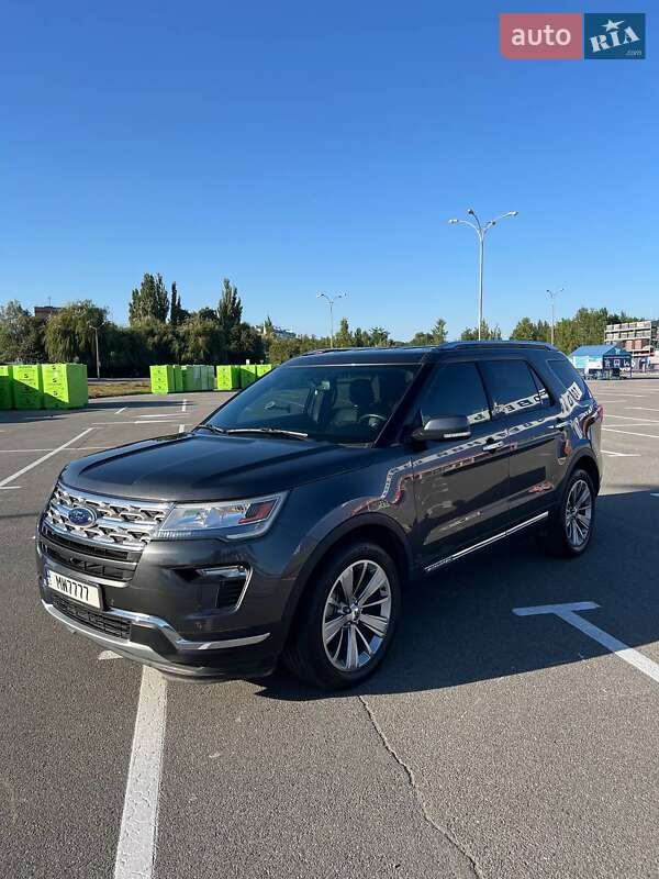 Внедорожник / Кроссовер Ford Explorer 2018 в Каменец-Подольском