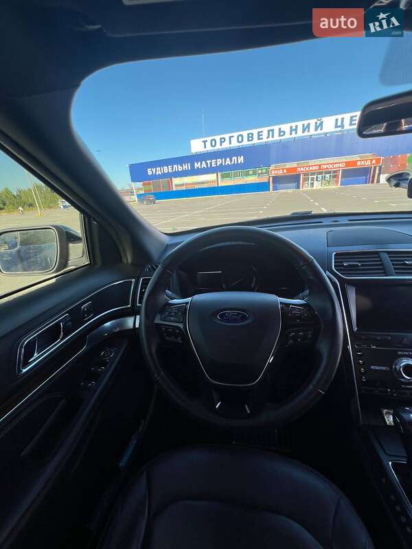 Позашляховик / Кросовер Ford Explorer 2018 в Кам'янець-Подільському