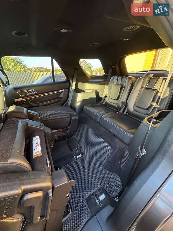 Позашляховик / Кросовер Ford Explorer 2018 в Кам'янець-Подільському