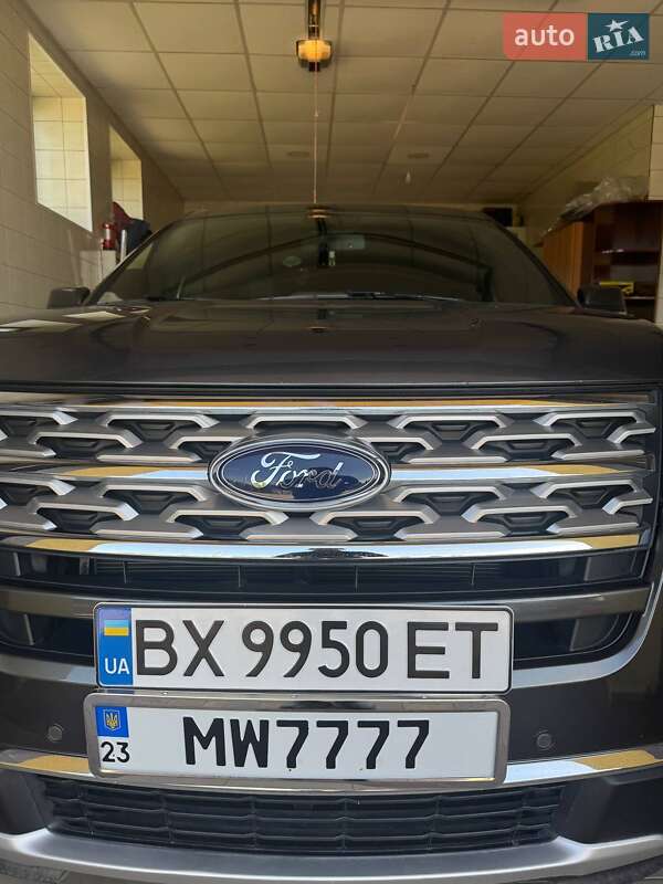 Внедорожник / Кроссовер Ford Explorer 2018 в Каменец-Подольском