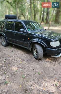Позашляховик / Кросовер Ford Explorer 2000 в Глухові