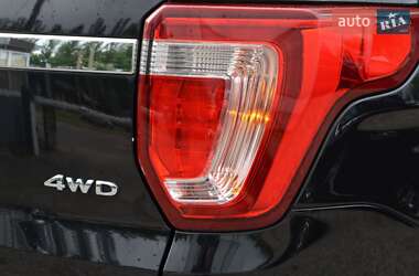 Внедорожник / Кроссовер Ford Explorer 2018 в 