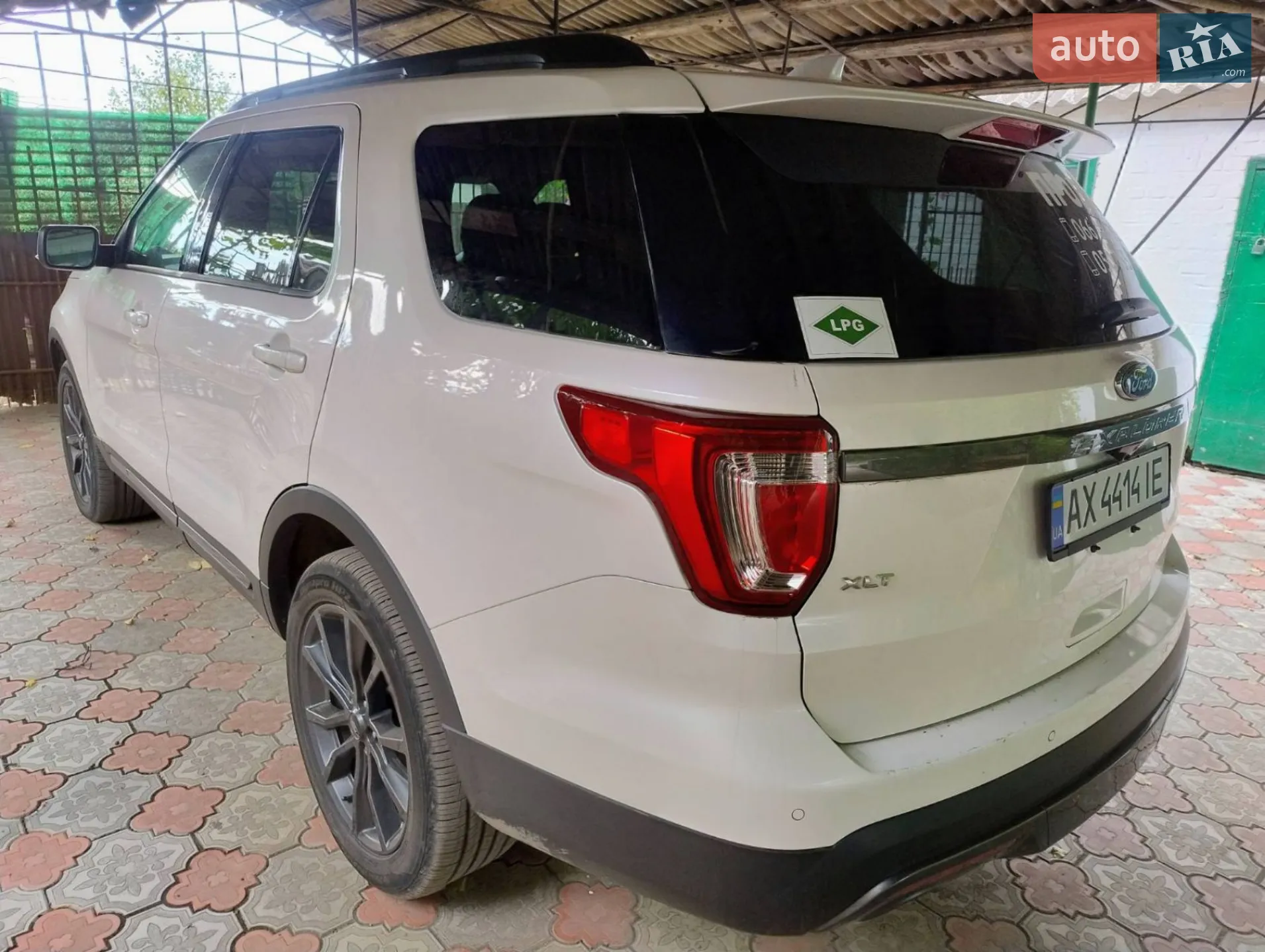 2017 Ford Explorer - мініатюра 11