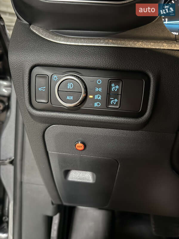 Внедорожник / Кроссовер Ford Explorer 2023 в Тернополе