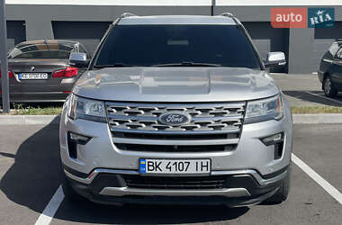 Внедорожник / Кроссовер Ford Explorer 2019 в 