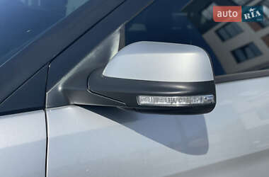 Внедорожник / Кроссовер Ford Explorer 2019 в 