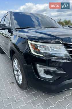 Внедорожник / Кроссовер Ford Explorer 2017 в 