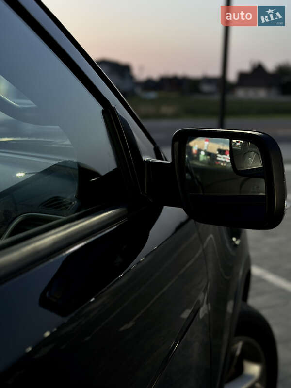 Позашляховик / Кросовер Ford Explorer 2015 в Луцьку фото 2 Позашляховик / Кросовер Ford Explorer 2015 в Луцьку