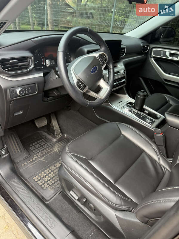 Позашляховик / Кросовер Ford Explorer 2022 в Стрию