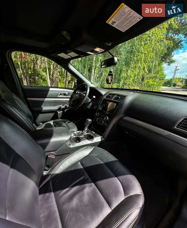 Внедорожник / Кроссовер Ford Explorer 2018 в Киеве