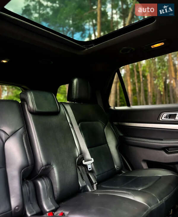 Внедорожник / Кроссовер Ford Explorer 2018 в Киеве