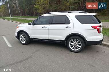 Внедорожник / Кроссовер Ford Explorer 2014 в Киеве