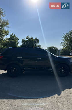 Внедорожник / Кроссовер Ford Explorer 2016 в 