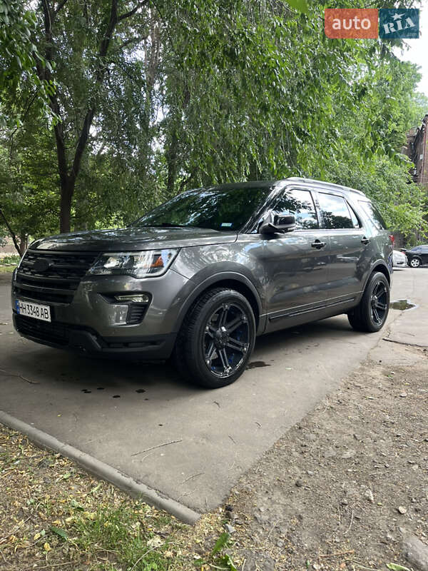 Внедорожник / Кроссовер Ford Explorer 2018 в Одессе