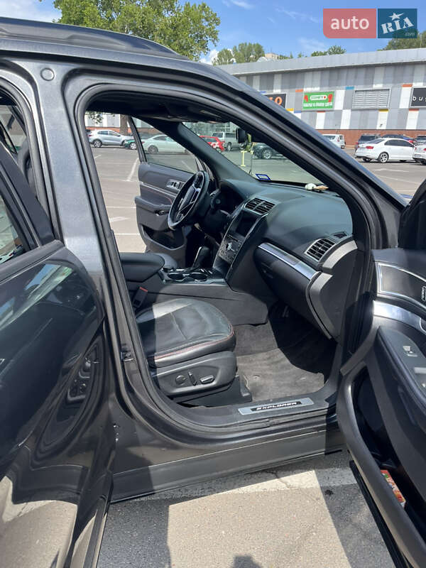 Внедорожник / Кроссовер Ford Explorer 2018 в Одессе