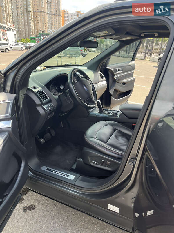 Внедорожник / Кроссовер Ford Explorer 2018 в Одессе