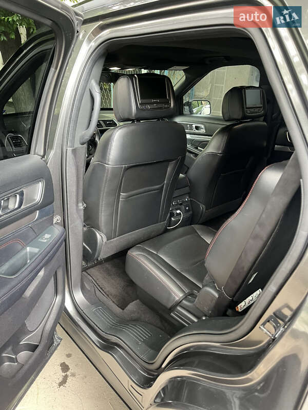 Внедорожник / Кроссовер Ford Explorer 2018 в Одессе