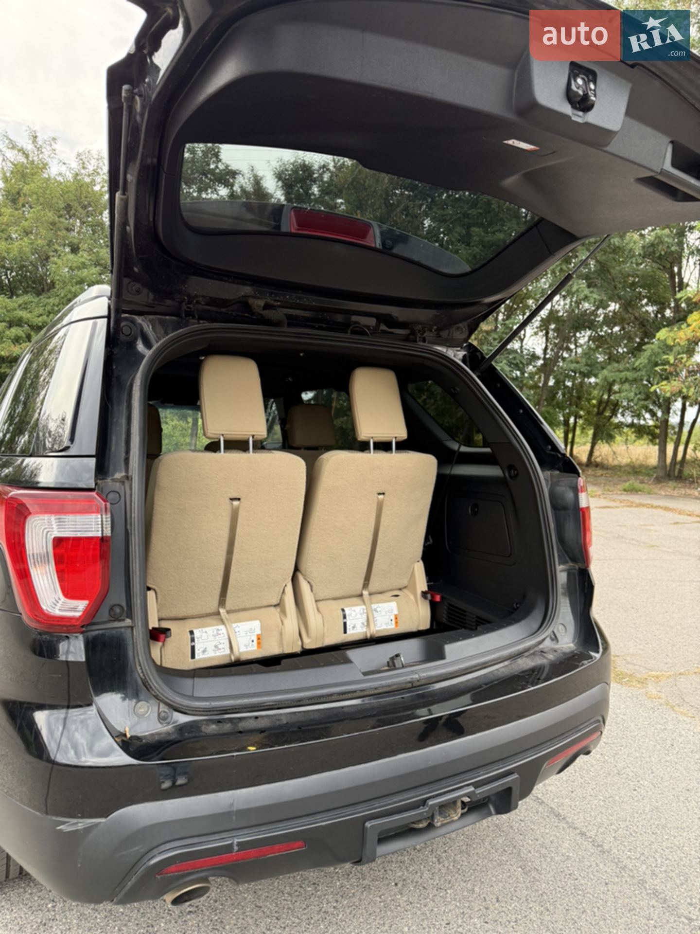 2017 Ford Explorer - мініатюра 11