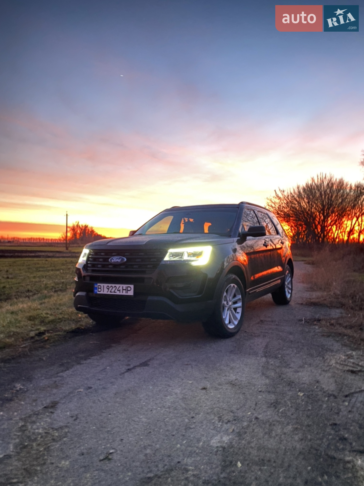 2017 Ford Explorer - фото 1